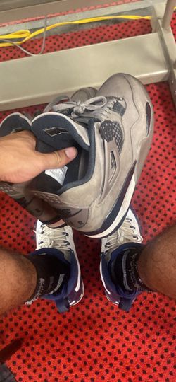 Jordan 4s