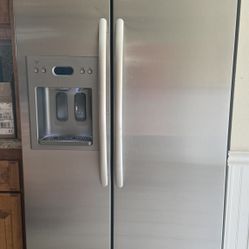 Kitchen Aid Fridge 