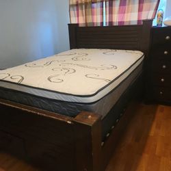 NEW QUEEN PILLOWTOP SET MATTRESS AND BOX SPRING-2PCS