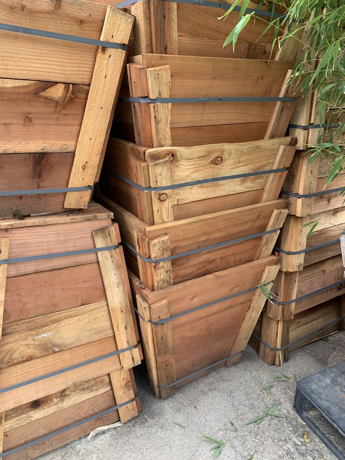 New 24” wooden planter box $28 each , wood box for plant, wood planter 24”x24”x22”