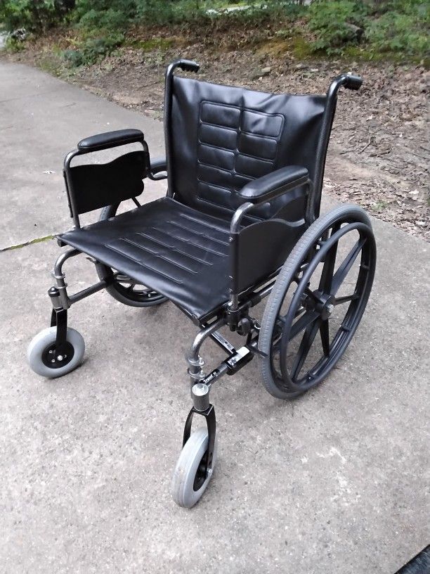 Tracer IV Wheelchair