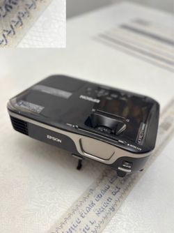 Proyector EPSON X7210