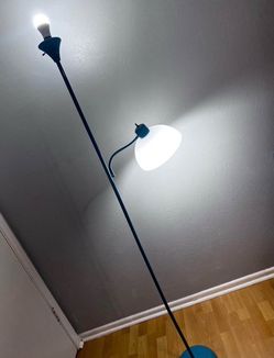 Floor lamp