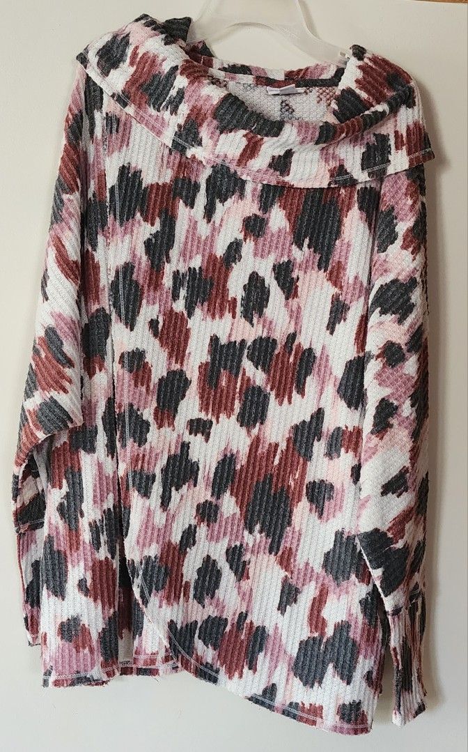 LULAROE LARGE WRAP SWEATER MULTICOLOR PINK
