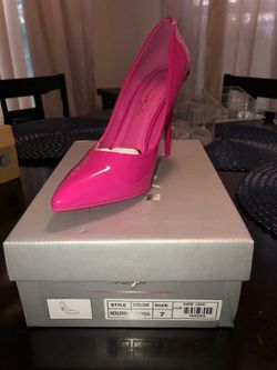 Like new size 7