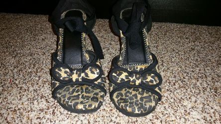 Leopard wedges size 7.5 new