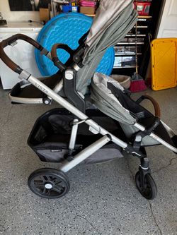 UPPAbaby Vista Stroller