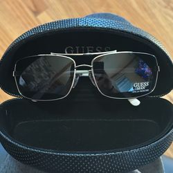 Men’s Guess Glasses 