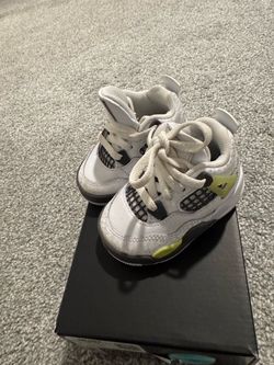 Air Jordan 4 Toddler Sneakers