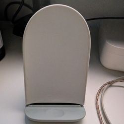 Google Pixel Stand 2