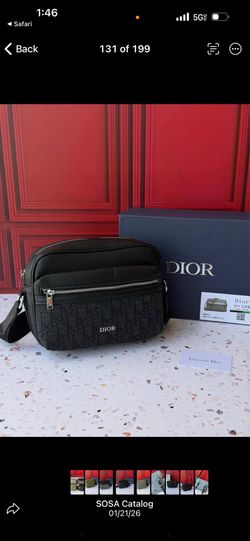 Men’s black C D bag