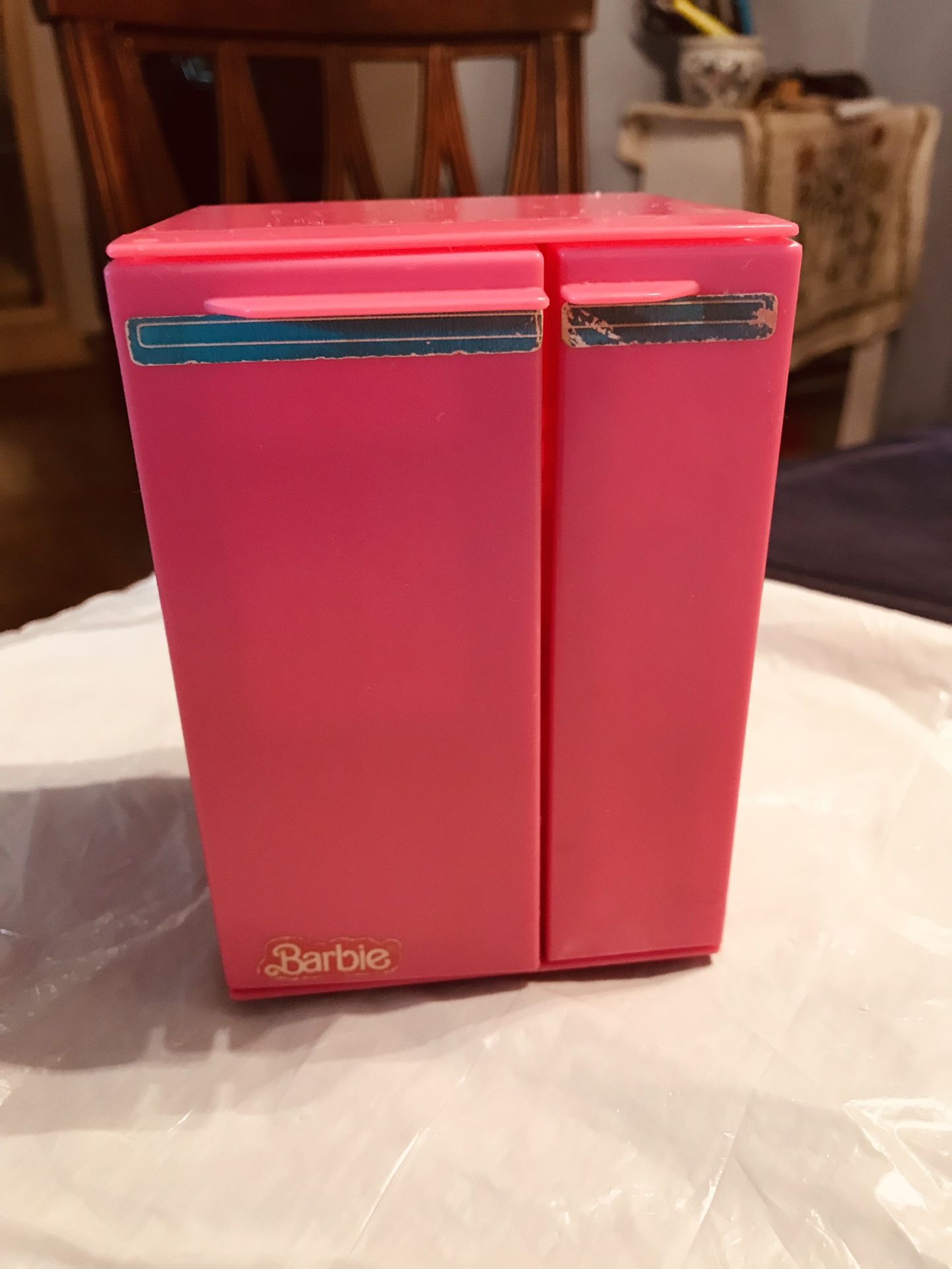 1084 Mattel Barbie Refrigerator We (Mexico)