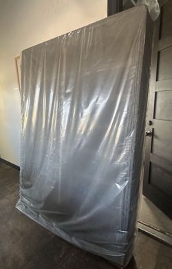 Boxspring/foundation - king, queen, full, twin