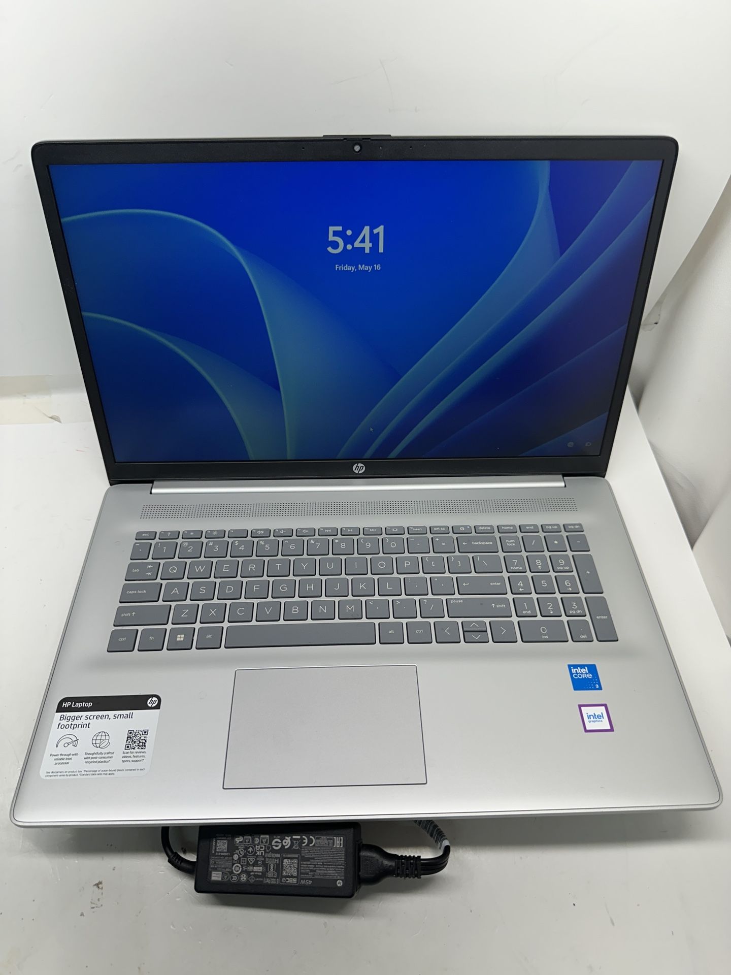 Laptop Hp 17 -cn4010nr# 42000