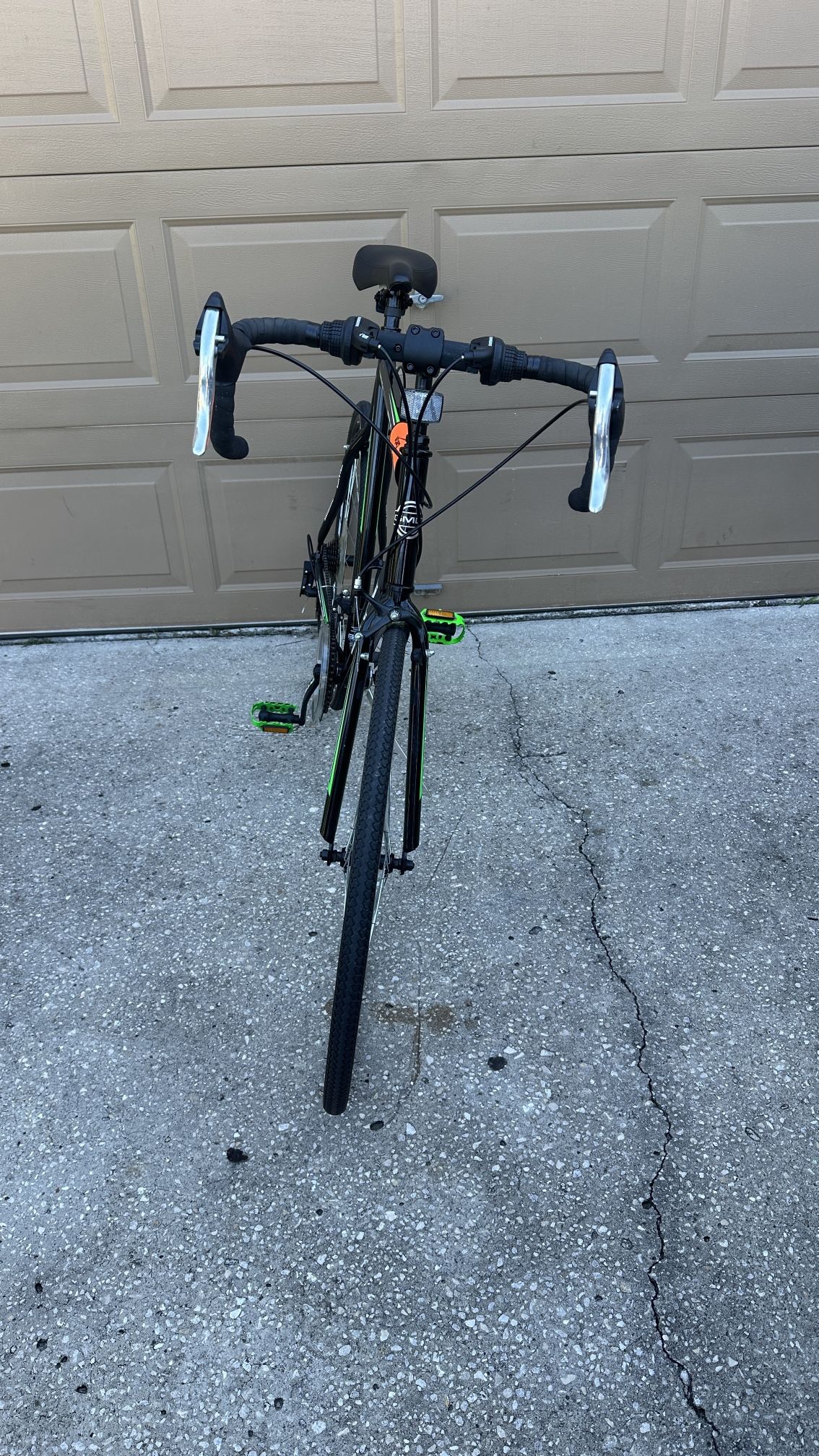 GMC Denali 700c Denali Bike Aluminum frame 21-speed Shimano Tourney derailleurs Man Boy Woman Girl Bicycle 