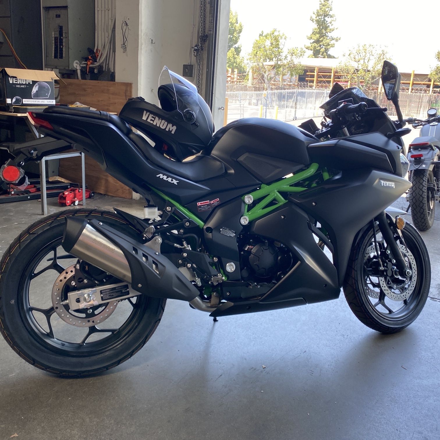 サブノニ Venom 250cc Ninja X22R MAX | EFI | 6-Speed | Brand New for Sale in