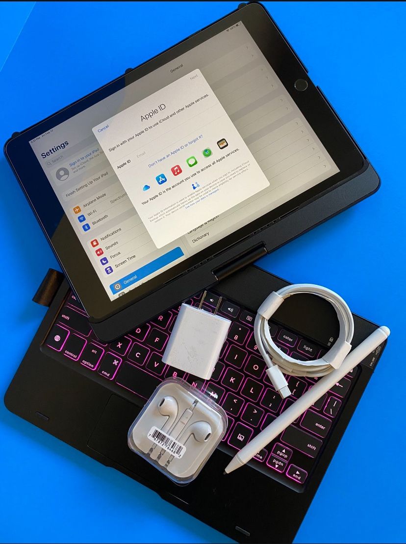 Apple IPad 9th Generation (10.2” Retina /Touch ID /IOS 17/ 2021 Model) 64GB with Pen, Keyboard & Accessories