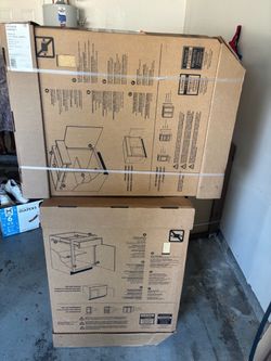 Hampton Bay 9” Base Cabinet , 21”Unfinished Assembled Base Kitchen Cabinet