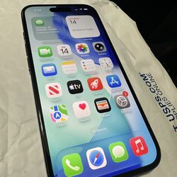 iPhone 16 black unlocked