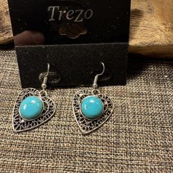 Vintage Trezo Art Deco Style Faux Turquoise Heart Drop Euro Wire Earrings NWT