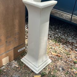 Bathroom Pedestal 