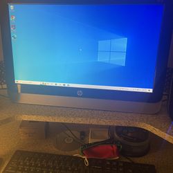 2017 ALL IN ONE HP DESKTOP..GREAT CONDITION 