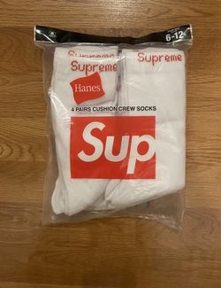 Supreme Socks