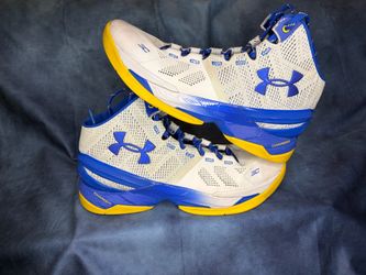 Under Armour Curry 2 - Size 10.5
