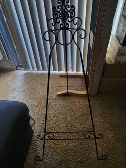 Black easel