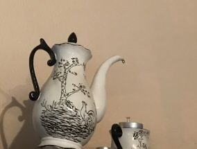 Kettle/ candle and decoration