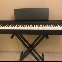 Electric Piano With Heavy Weighted Keys 