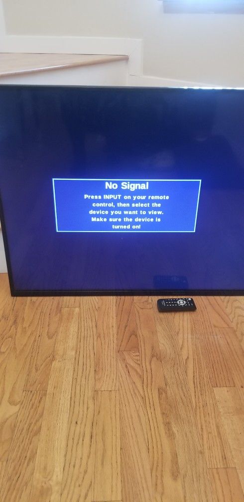 NEW cond Gdffin 43 INCHES TV Smart TV WORKS EXCELLENT ,
