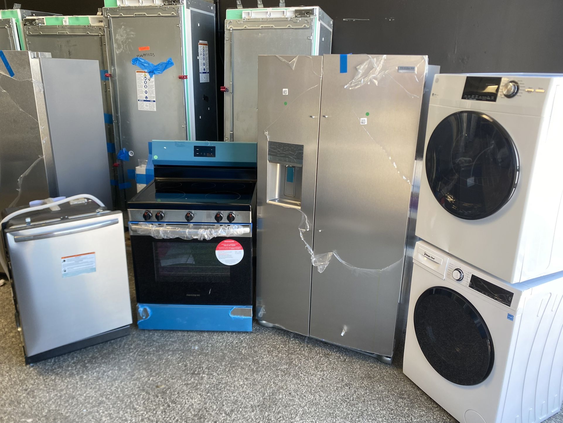 New Kitchen Appliance Set With Washer And Dryer