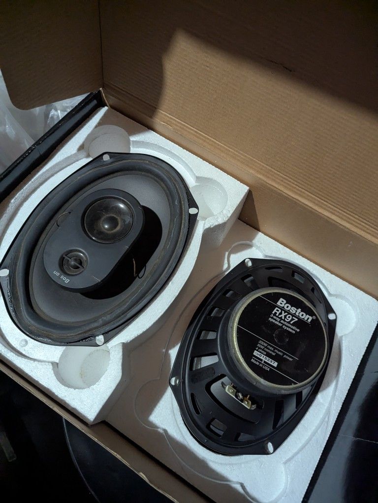 Car speakers 6x9