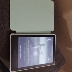 Paper White Kindle 11th Generation Black