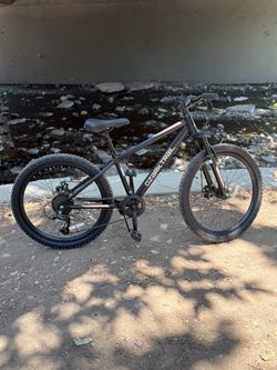 Ozark Trail youth bike