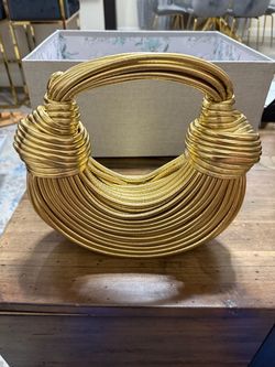 Hand bag
