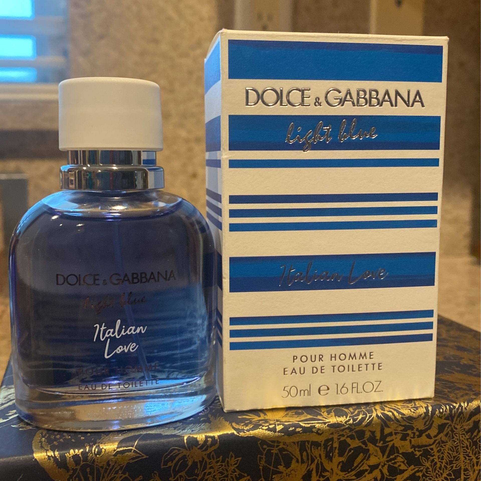 Dolce & Gabbana Light Blue Italian Love Cologne 