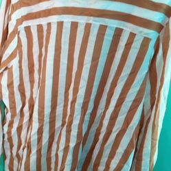 Camisa rayada estilo casual 