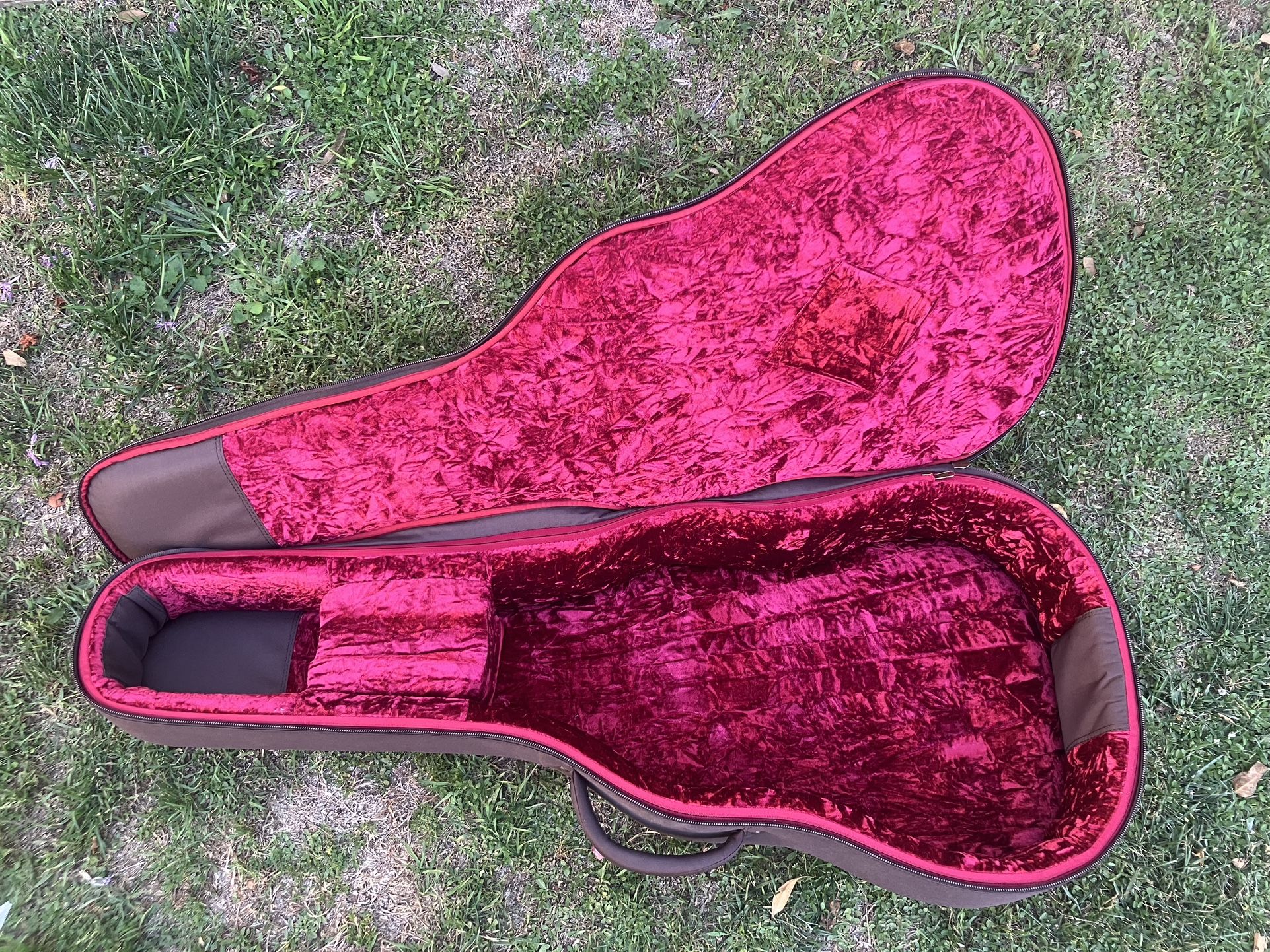 Taylor Super Aero Case
