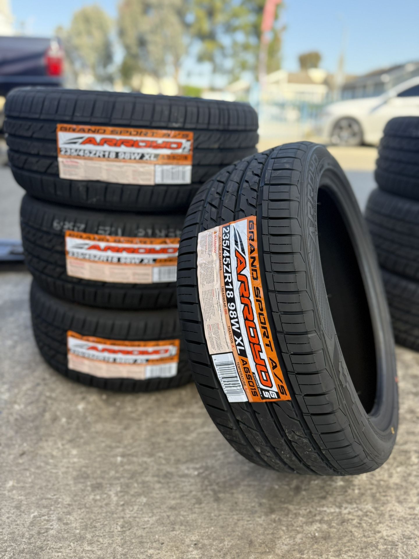 235/45/18 Arroyo 4 New Tires Installed And Balanced 40,000 Miles Warranty