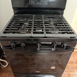 Gas Stove Dishwasher And Microwave