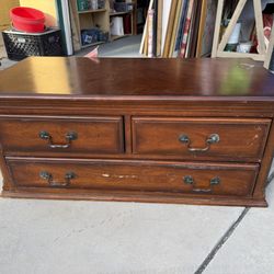 Dark Wood 3 Drawer Coffee Table/Storage Chest
