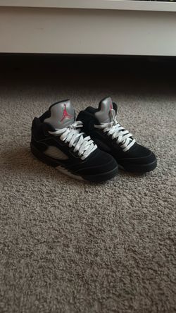 Air Jordan 5 Black Silver Sneakers