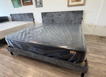 NEW ⚡️ King size 12” Inch Firm CoolGel Hybrid Mattress – Firm Feel Mattress @ Discount Prices ⚡️ $0 down Financing Available ⚡️ Delivery Available 🚚