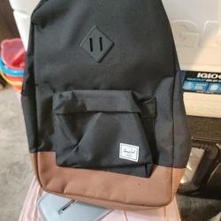 The Herschel Heritage Backpack 21.5L