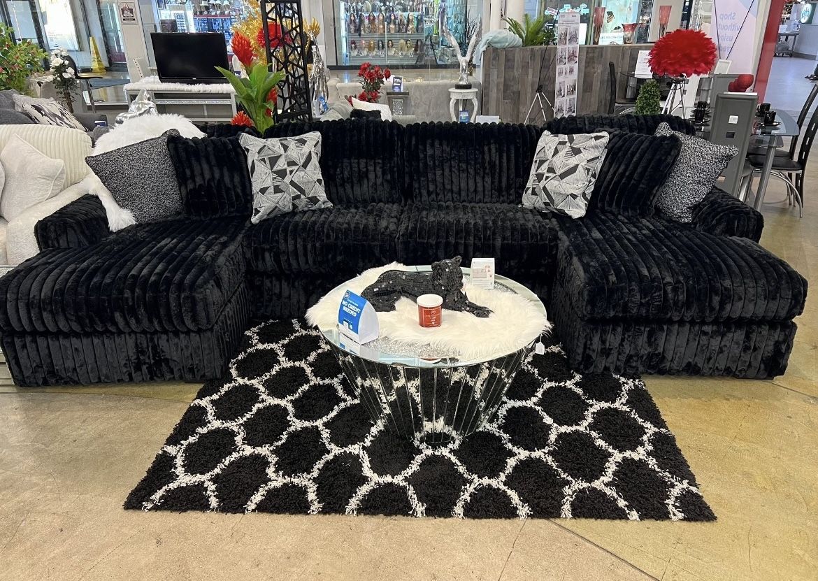 DOUBLE CHAISE SECTIONAL