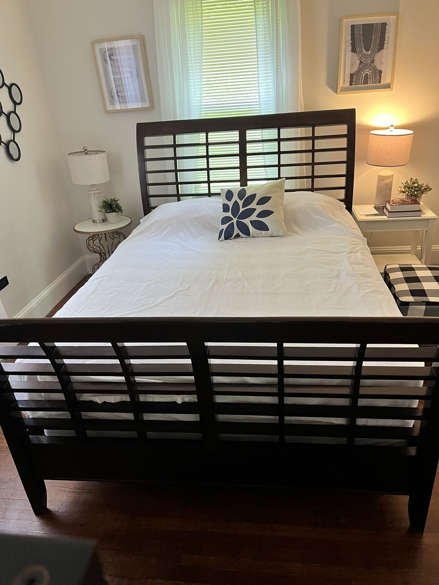 Bedroom Set For Sale