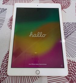 Ipad 6th generation gold