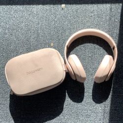 Beats Studio Pro x Kim Kardashian - Bluetooth Noise Cancelling Headphones
